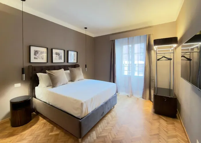 The Mellini - Luxury Serviced